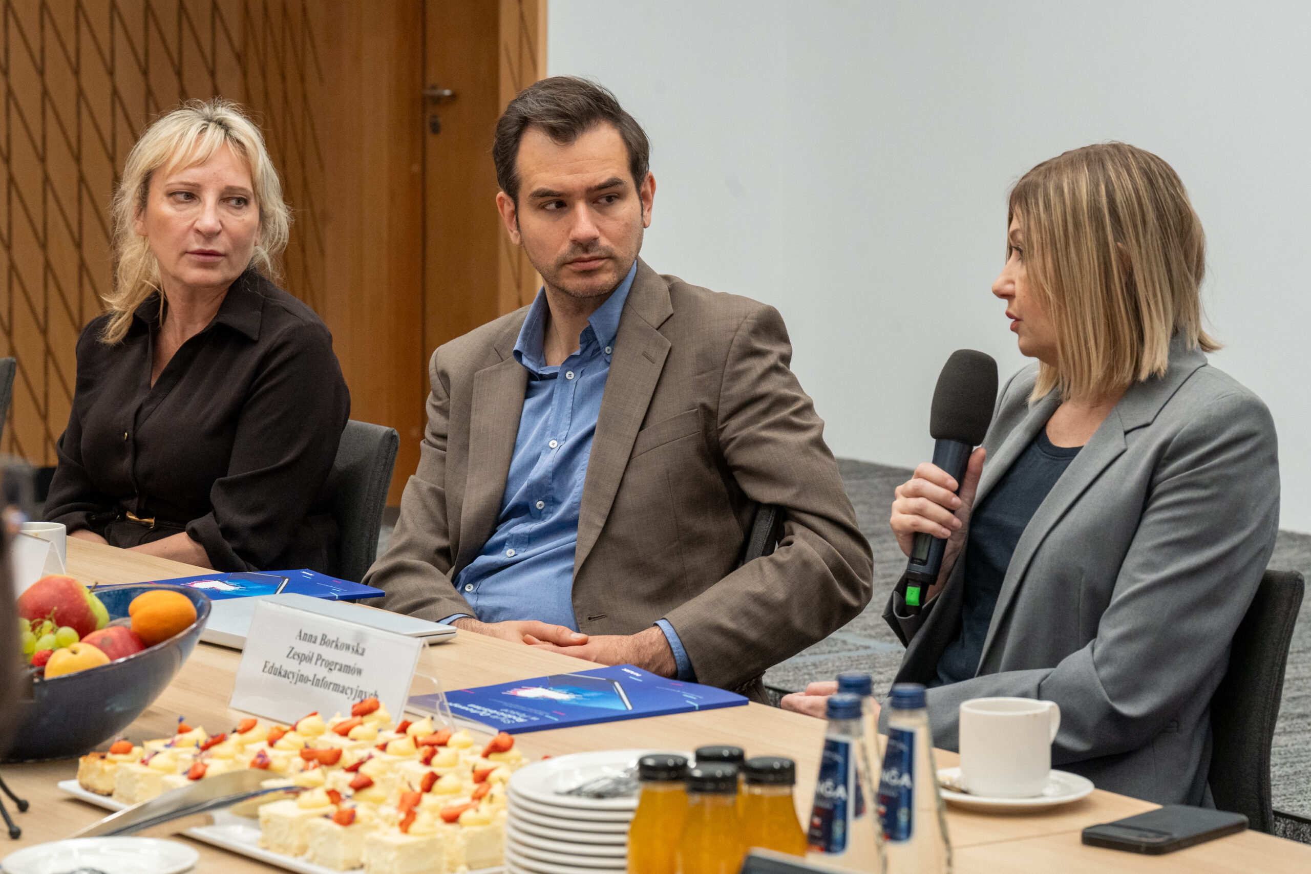 Eksperci NASK. Od lewej: Agnieszka Ładna, Filip Konopczyński, Anna Borkowska.